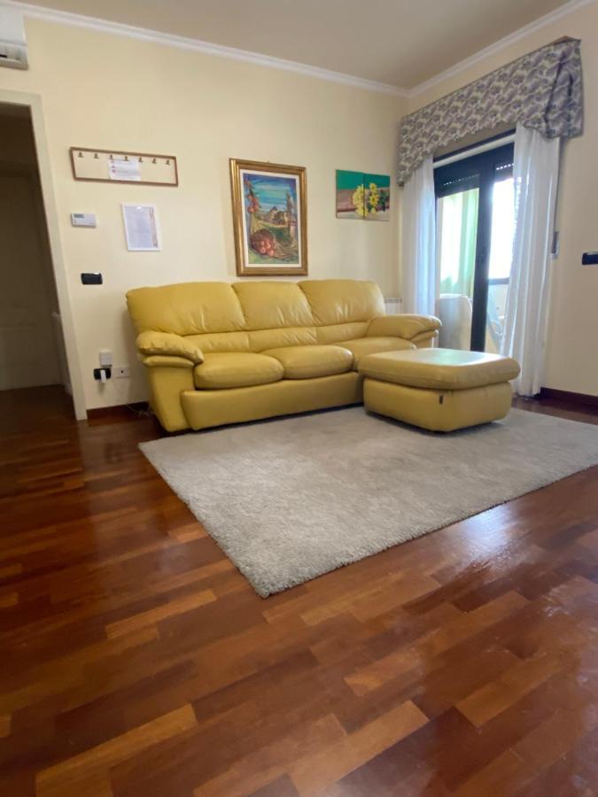 Manzoni Apartment Messina Eksteriør bilde